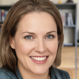 Dr. Nathalie Schadegg